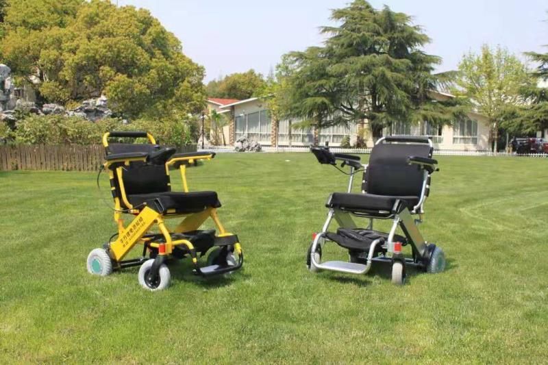 Portable Power Handicapped Light Weight Lightweight Steel Folding Foldable Aluminum Alloy Electric PF Dyn200 Lithium Battery Wheelchair with Ce&ISO