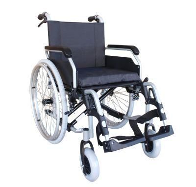 Medical Instrument Hospital Use Patient Pregnant Manual Wheelchair with Brake