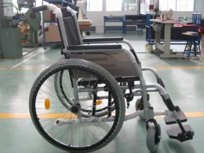 Folding Manual Wheelchair for The Elderly People Disabled Wheelchair with CE