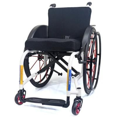 Lightweight Leisure Wheelchair Topmedi Manual Wheelchair Aluminum Fodable Wheelchair with CE
