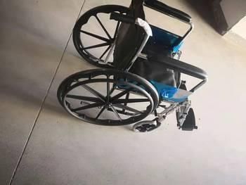 Durable Steel Frame Wheelchair with Mag Rear Wheel