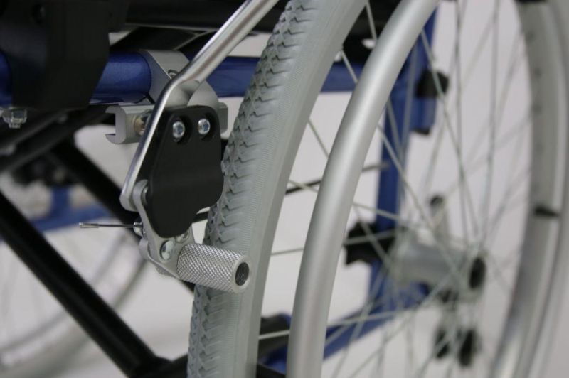 Basic Model Economic Aluminium Manual Light Weight Folding Wheelchair
