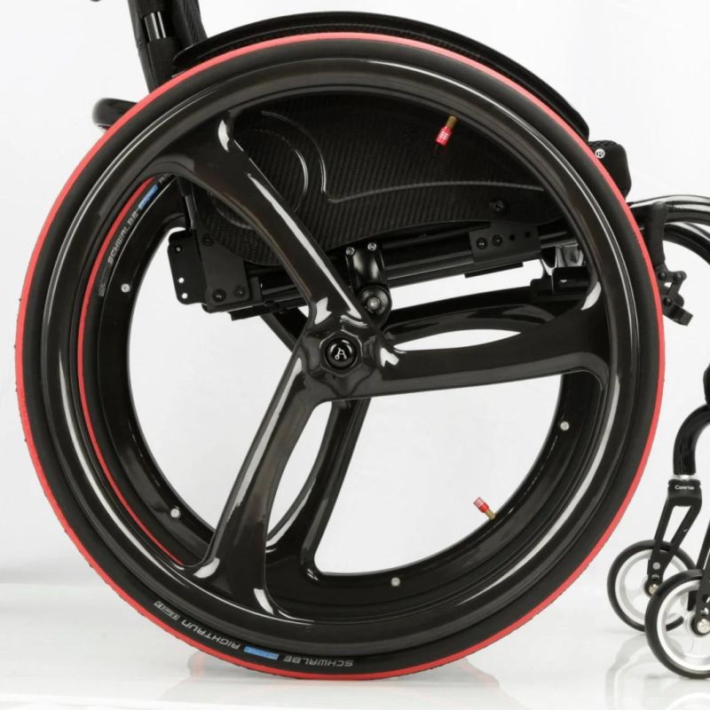 Manual Sports Wheelchair Aluminum Alloy Foldable Lightweight Wheelchair