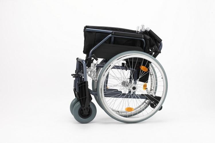 Manual Wheelchair Alloy Drop Back Handle Rehabilitation Wheelchair with Lithium Battery