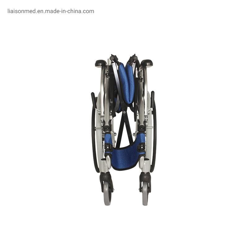 Mn-Ly003 Manual Lightweight Elderly Foldable Handicapped Aluminum Wheel Chair
