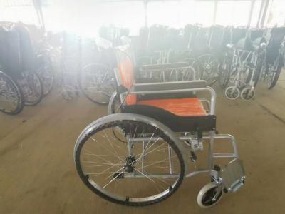 China Factory Supply Manual Folding Lightweight Wheelchairs with Widened Tread Wheels.