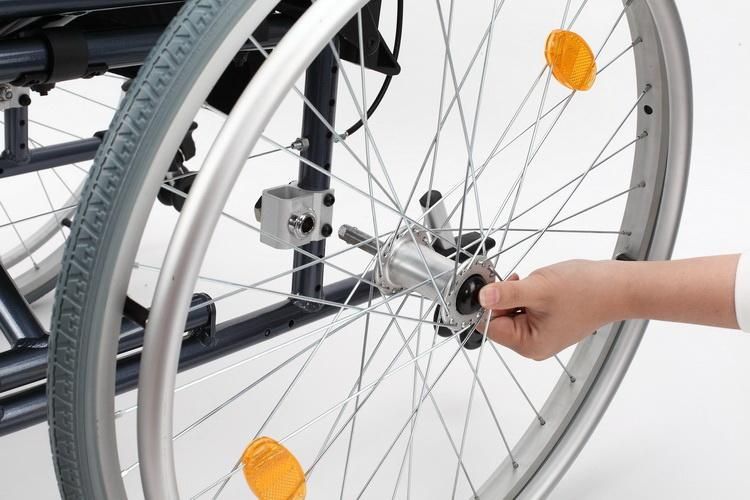 Manual Wheelchair Alloy Drop Back Handle Rehabilitation Wheelchair with Lithium Battery